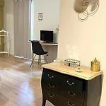 Junior Layon - Maison Bossoreil 3*