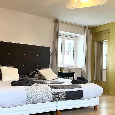 Junior Layon - Maison Bossoreil Гостевой дом