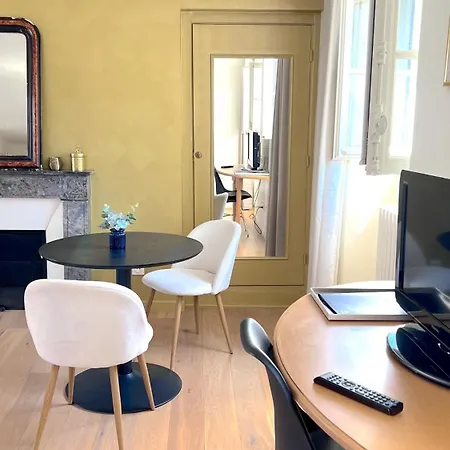 Junior Layon - Maison Bossoreil Гостевой дом