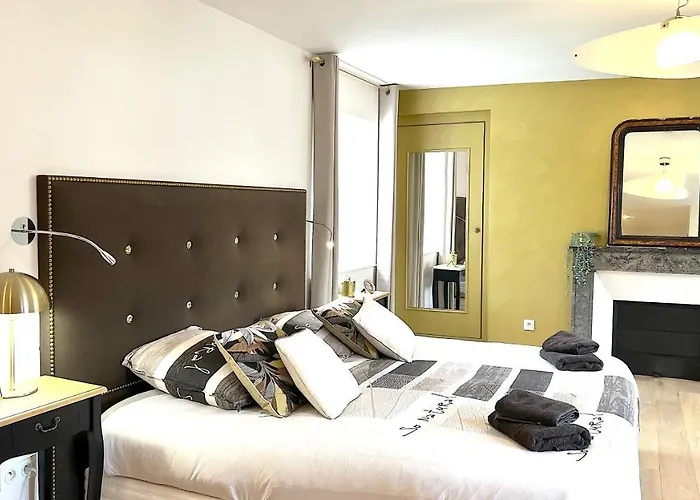 Junior Layon - Maison Bossoreil Gasthuis