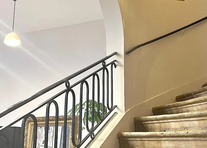 Junior Layon - Maison Bossoreil Gasthuis 3*